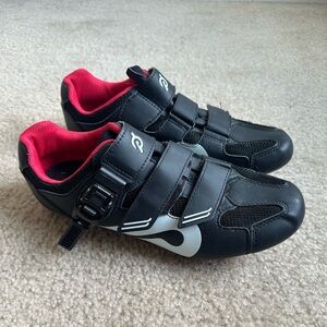 Peloton Cycle Shoes with Bike Clips, Women’s Size 41/10